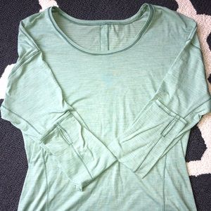 Lululemon long sleeve top
